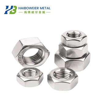 Titaani sepistamise hinnad Indias